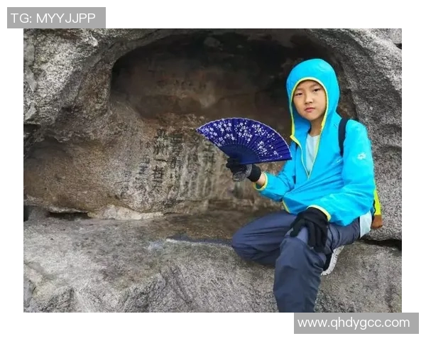 方硕的崛起之路：从默默无闻到篮球场上的闪耀明星