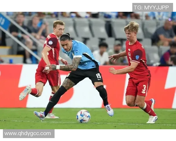 乌拉圭与秘鲁点球大战回顾精彩瞬间与关键时刻分析 乌拉圭与秘鲁点球大战回顾精彩瞬间与关键时刻分析