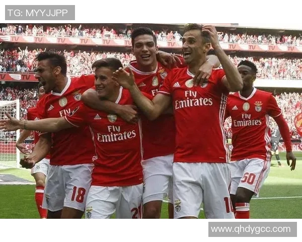 萨格勒布迪纳摩与费耶诺德的激烈对决揭示足球战术新趋势 萨格勒布迪纳摩与费耶诺德的激烈对决揭示足球战术新趋势