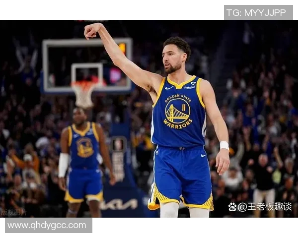 勇士与掘金第四场激战回顾关键时刻的精彩瞬间与战术分析